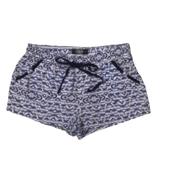 Rewash blue short shorts w/ pockets size Large women L - Picture 1 of 3